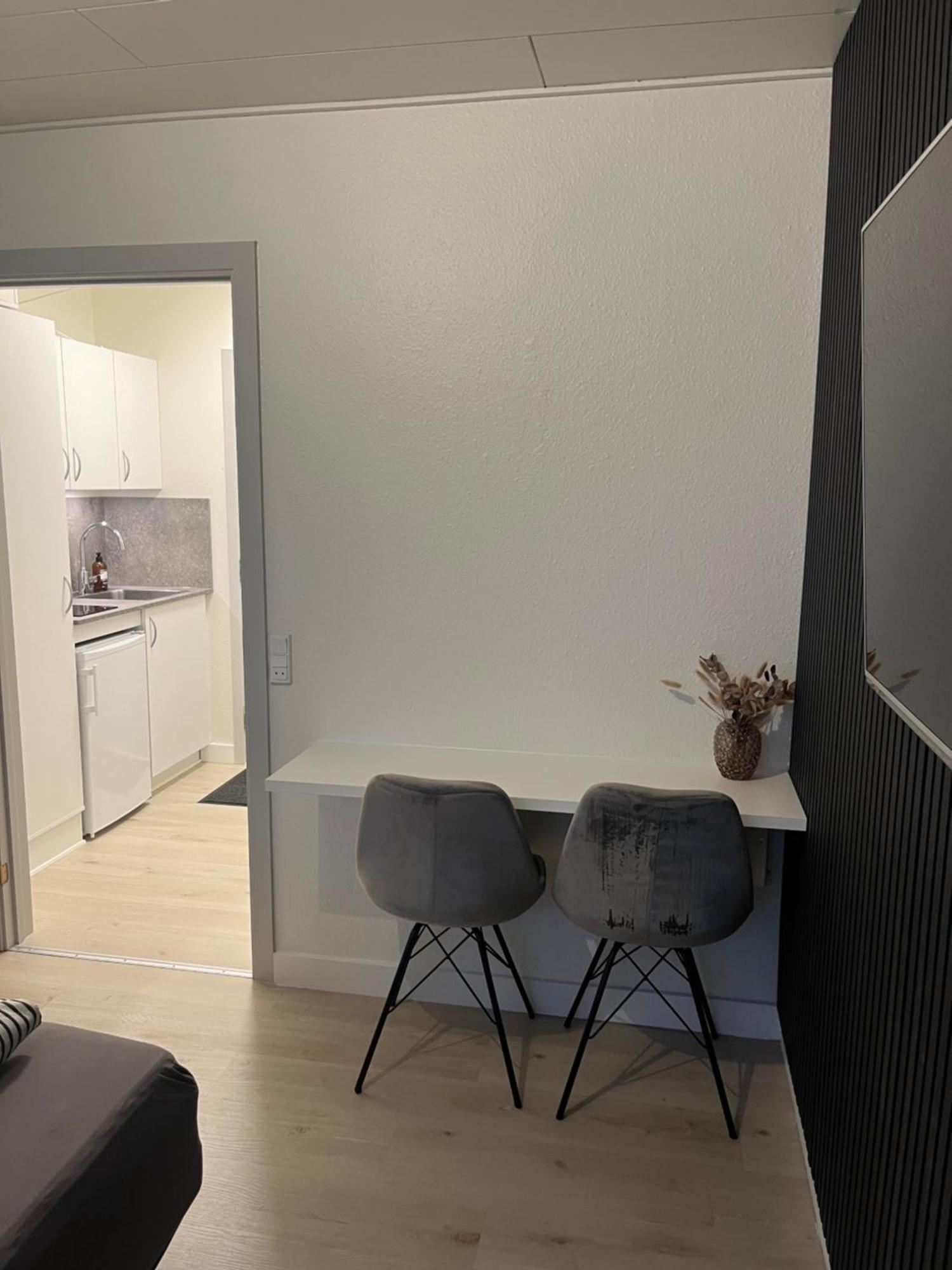 Centralt Beliggende Lejlighed Herning Exterior foto